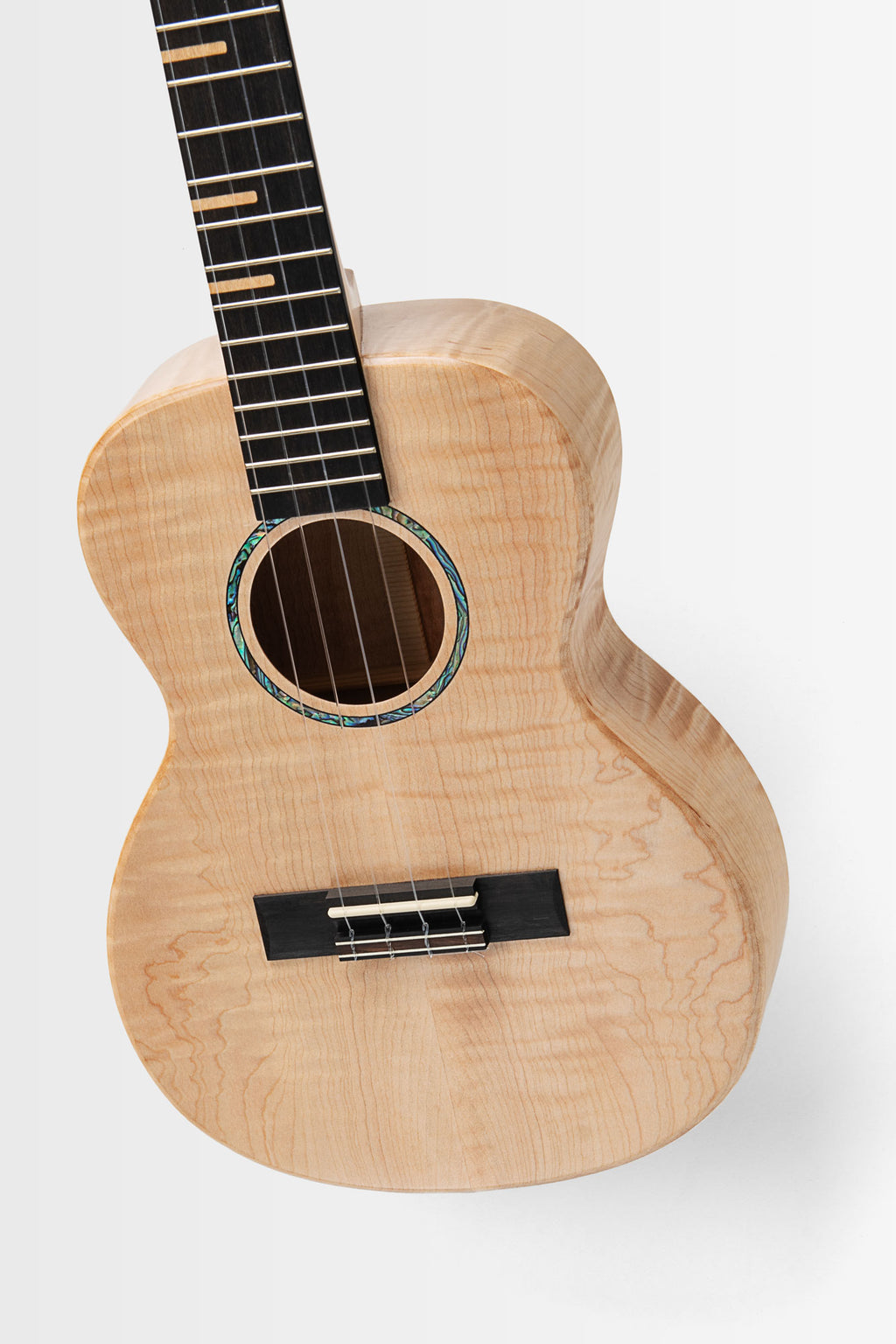 Kala All Solid Flame Maple Waterfall Tenor Ukulele (KA-WF-AFM-T_W/BAG)