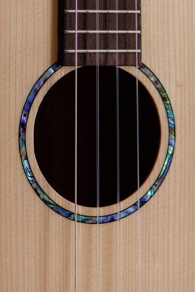 Kala 20th Anniversary Solid Spruce Top Quilted Mahogany Baritone Ukulele (KA-20TH-SQS-B)